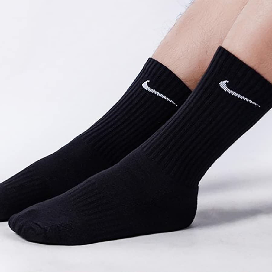 tat-nike-everyday-cushioned-training-crew-socks-black-SX7664-010