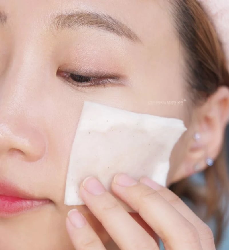 Nước Tẩy Trang La Roche-Posay Dành Cho Da Dầu Mụn, Da Nhạy Cảm Effaclar Eau Micellaire Ultra