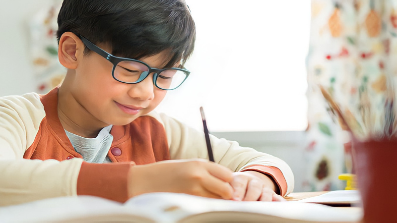 Dấu hiệu của cận thị