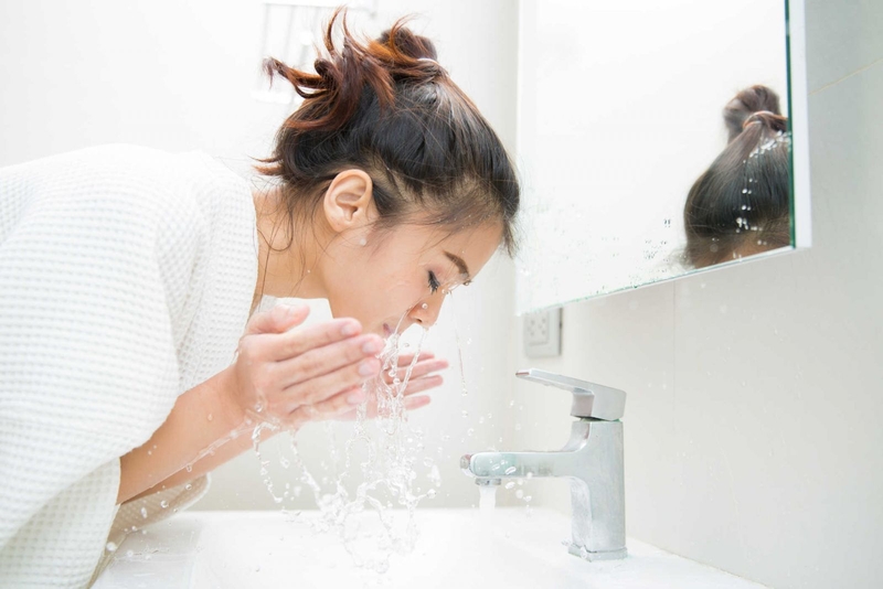 Các bước skincare ban ngày và ban đêm dành cho mọi loại da