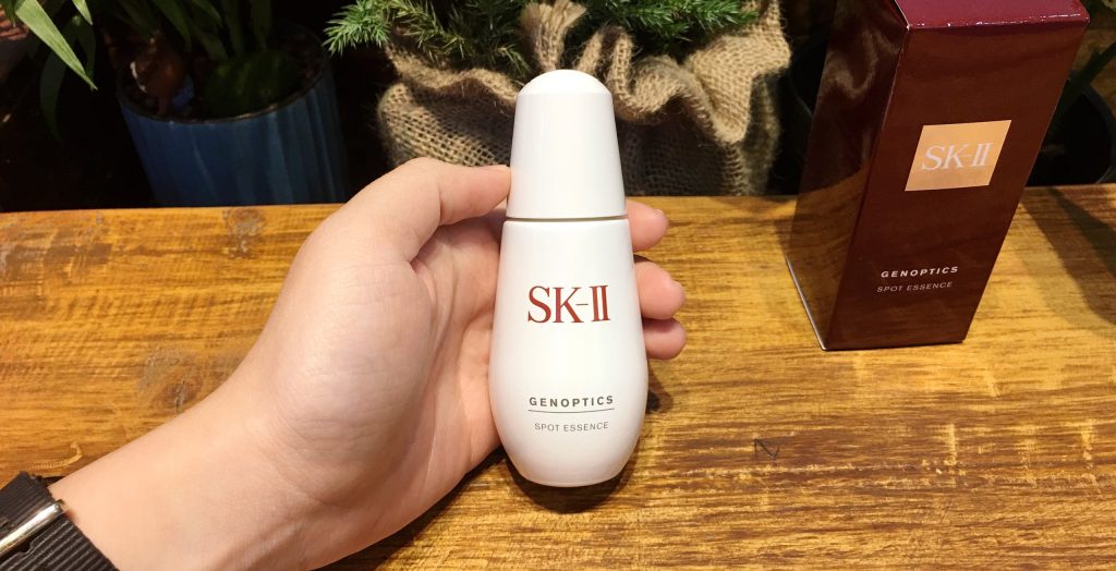 spot50 1 1024x524 - Tinh Chất Trị Nám SK-II Genoptics Spot Essence 50ml