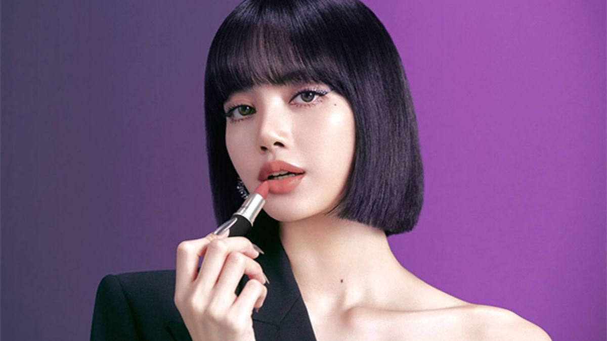 Tóc ngắn ngang vai mái bằng