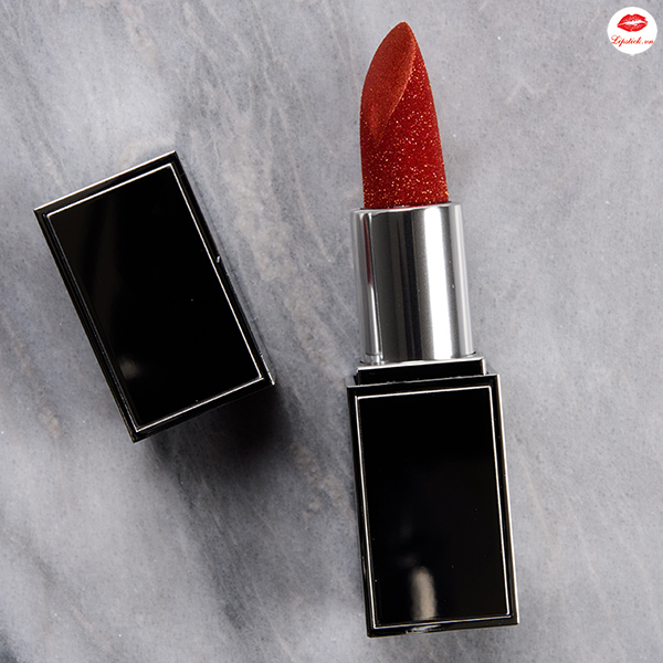 thiet-ke-son-tom-ford-05-clash-lip-spark