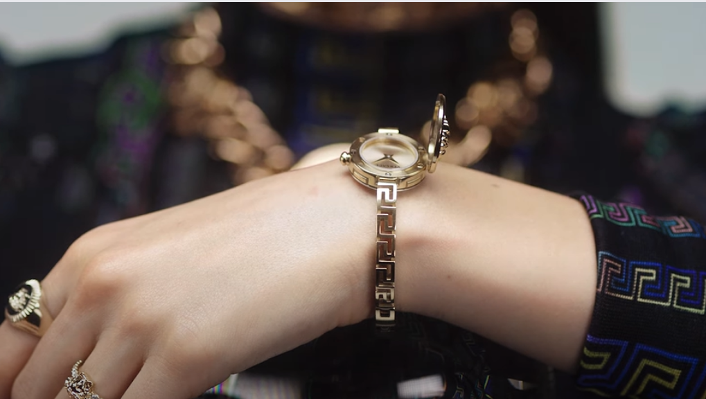 Đồng hồ Versace của nước nào? Có tốt không? Đánh giá chi tiết