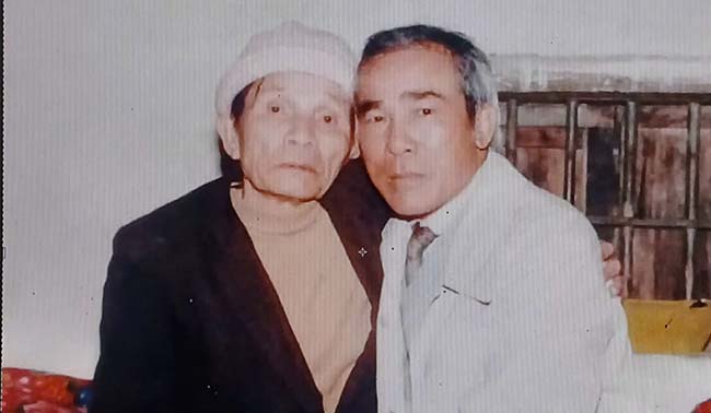 Phần thưởng với nhà thơ Trần Hữu Thung