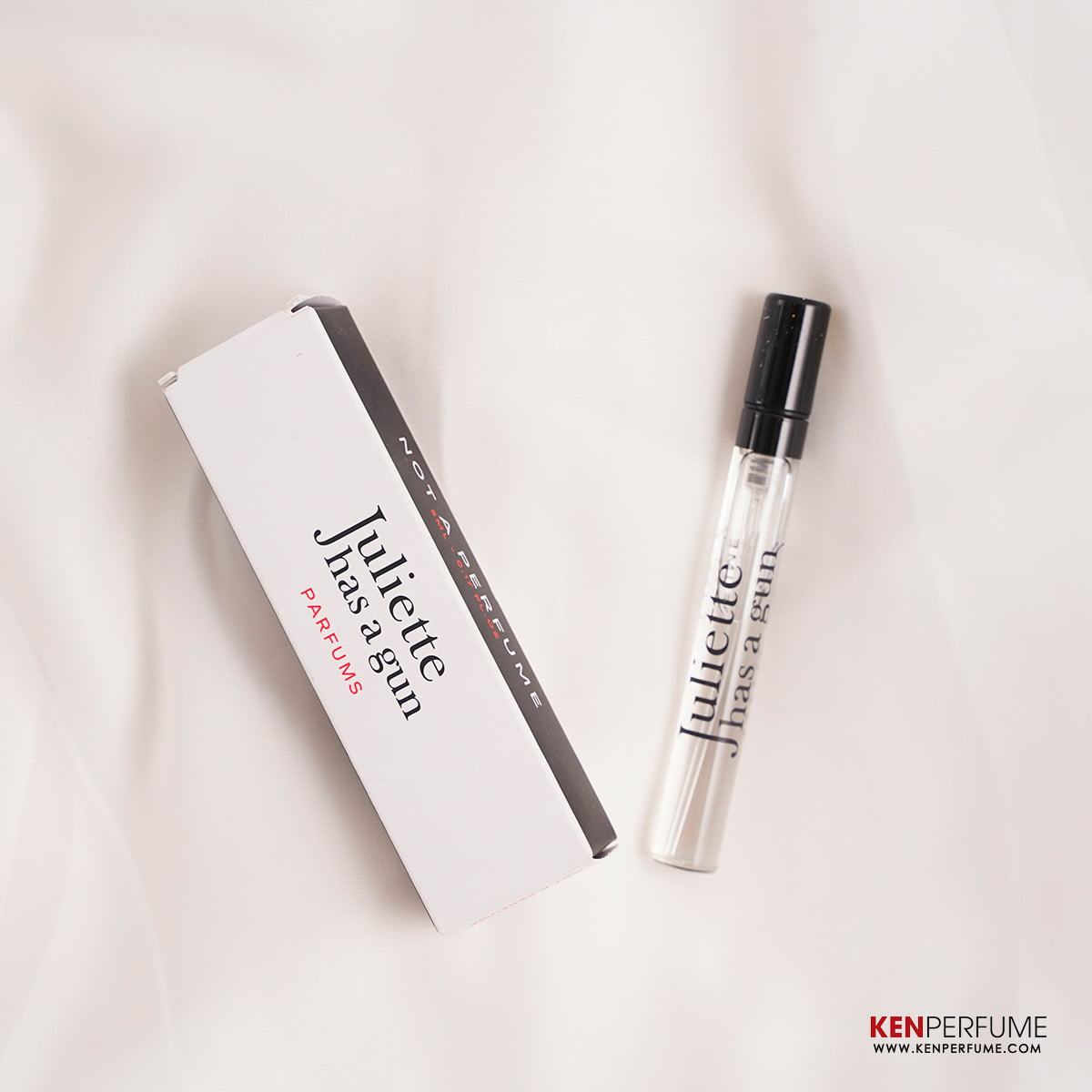 Nước hoa hương xạ hương từ Jo Malone 