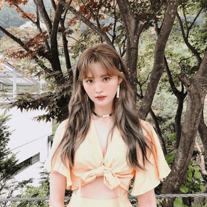 Choker phối với croptop