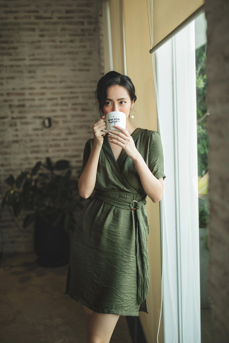 Nhấn mạnh vòng eo