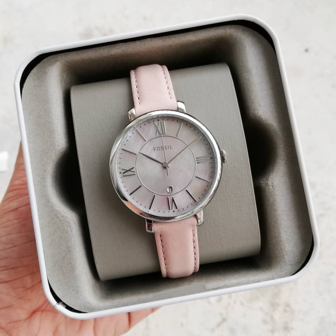 Top 5 đồng hồ Fossil nữ dây da đẳng cấp riêng cho phái đẹp 5