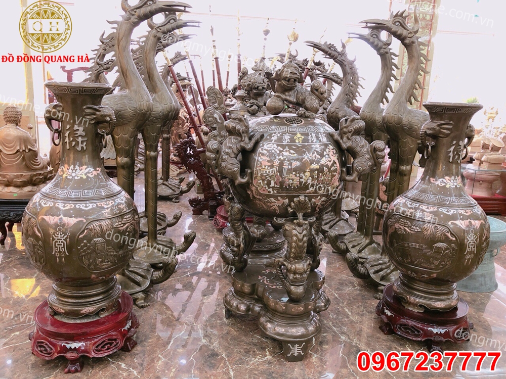 Đỉnh cầu thất lân