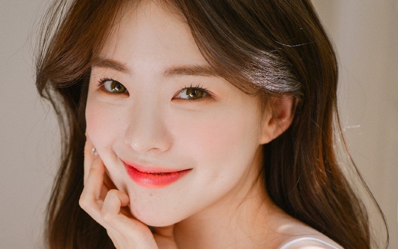 Makeup tone hàn, 7 bước makeup nhẹ nhàng, sang trọng