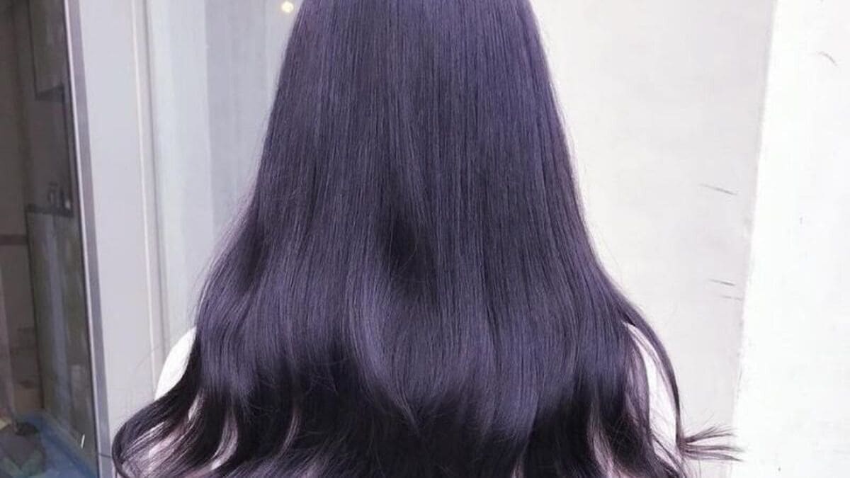 Màu tóc đẹp tím đen