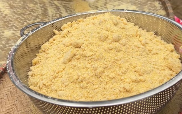 Mèn mén là gì? Mèn mén làm từ gì, có khó ăn không? Cách làm món mèn mén