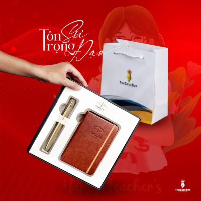8 món quà tặng giáo viên nữ thanh lịch, bền đẹp theo thời gian
