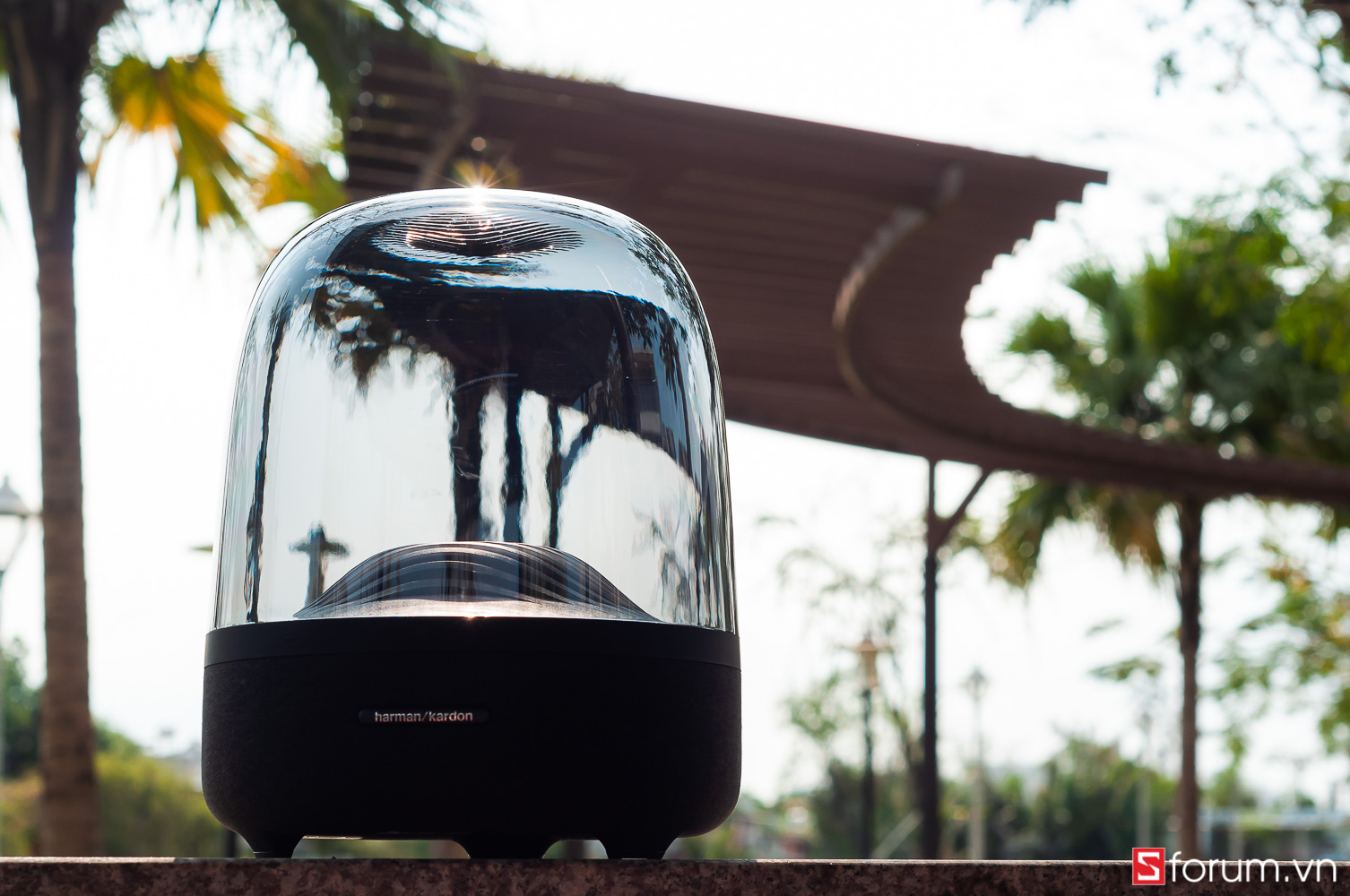 So sánh loa Harman Kardon và Marshall qua độ bền