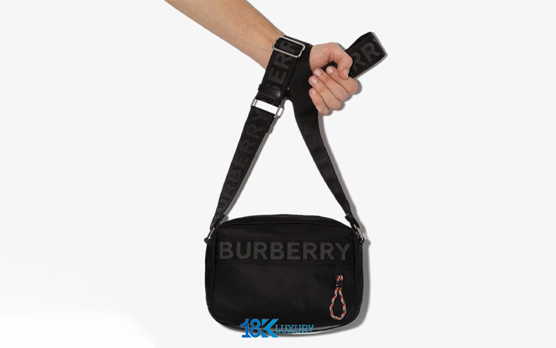 tui burberry nam chinh hang