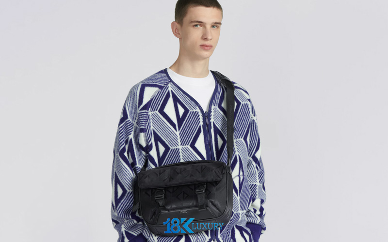 tui deo cheo nam dior (3)