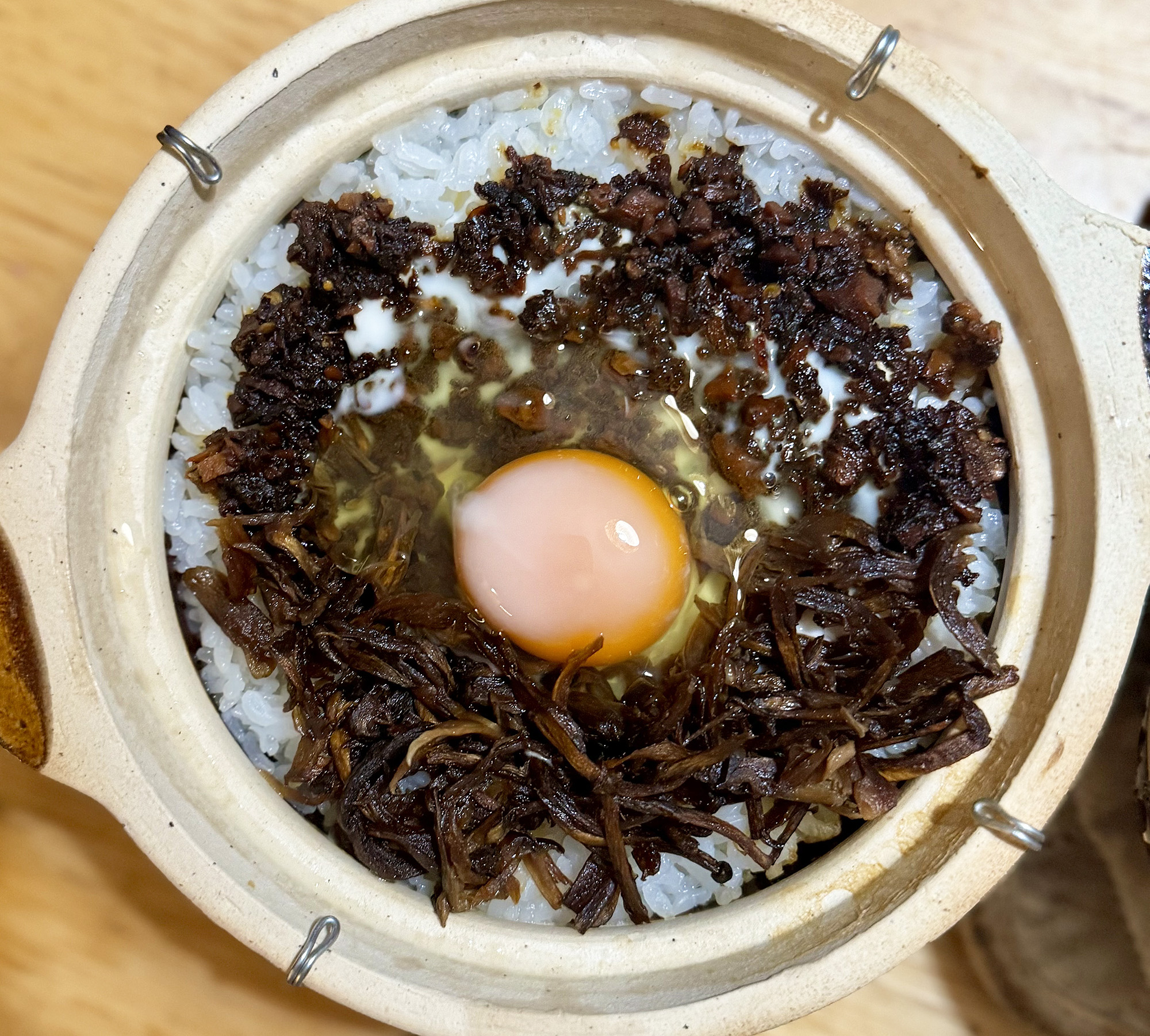 alternative bo zai fan with yak meat and mushroom crisp