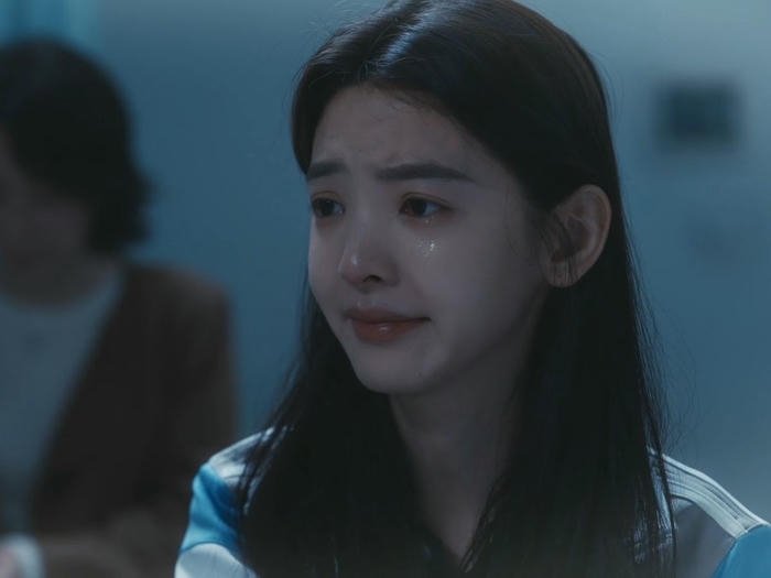 ảnh nữ khóc không nói lời nào