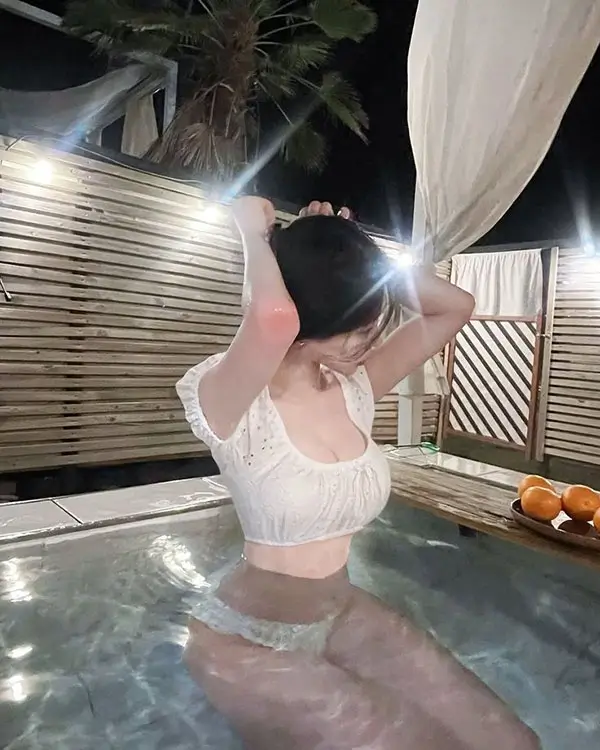 Xem hình ảnh idol nữ số đo ba vòng chuẩn chỉnh