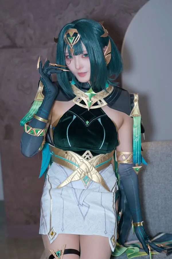 Cosplay anime em gái lồn hồng toe toét
