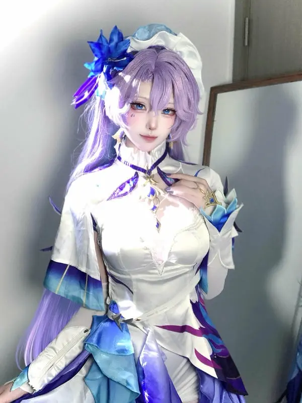 Cosplay anime Furina vú to lồn dâm ướt sũng