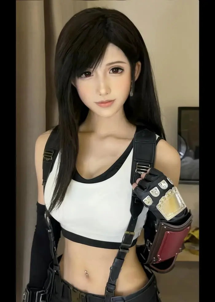 Cosplay anime nu xinh đẹp tạo hình nhân vật ấn tượng