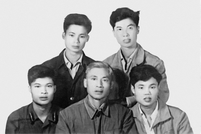 Hữu Ước... và bài thơ “Một mình”