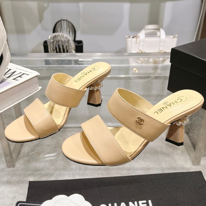 Dép Chanel cao gót hai quai đế ngọc trai