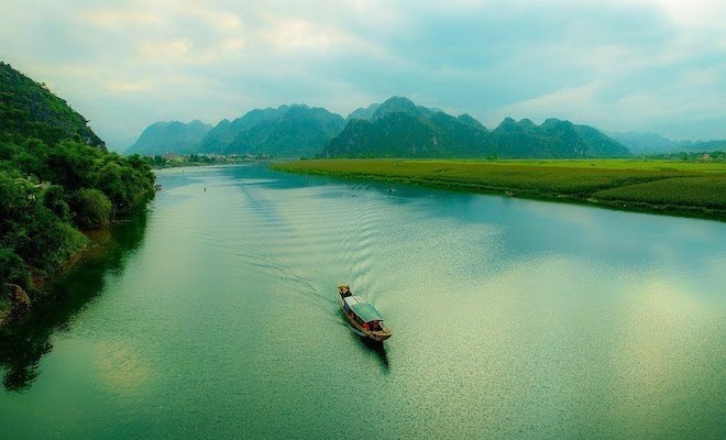 Bài thơ VỀ THĂM XỨ NGHỆ