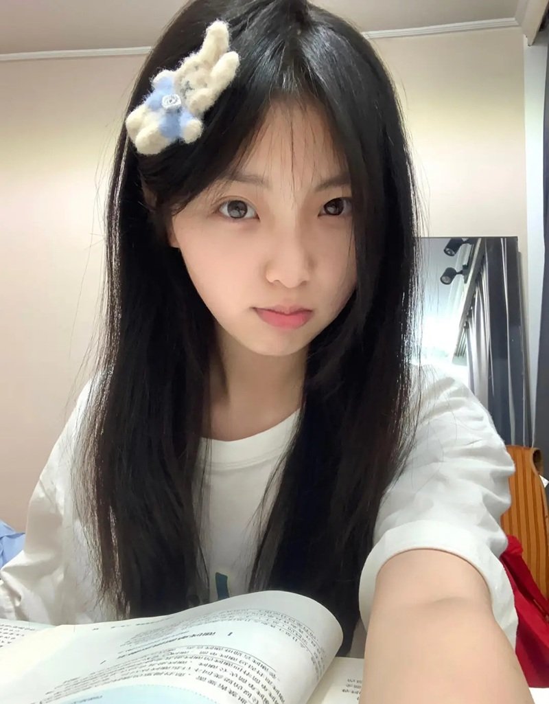 Bộ ảnh gái xinh 2K12 phong cách hiện đại