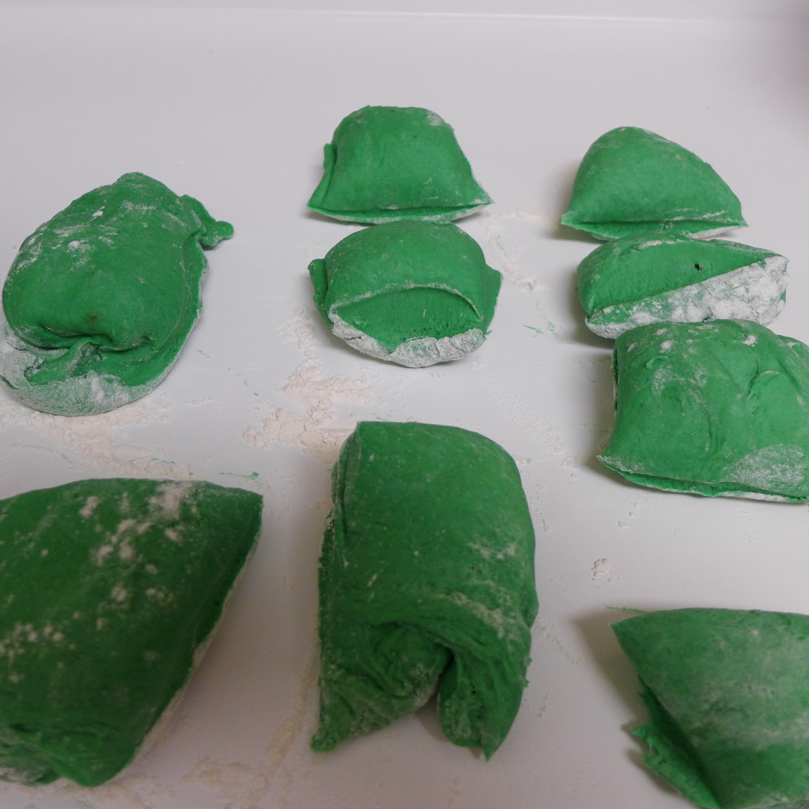 Kitchen Overlord Prezel Bread Chibi Cthulhu Steps