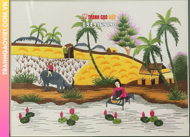 Ảnh chi tiết hình2 Tranh Thêu Phong Cảnh Đồng Quê Việt Nam Mộc Mạc Yên Bình Nghệ Thuật Tinh Tế - Tranh Gạo Việt