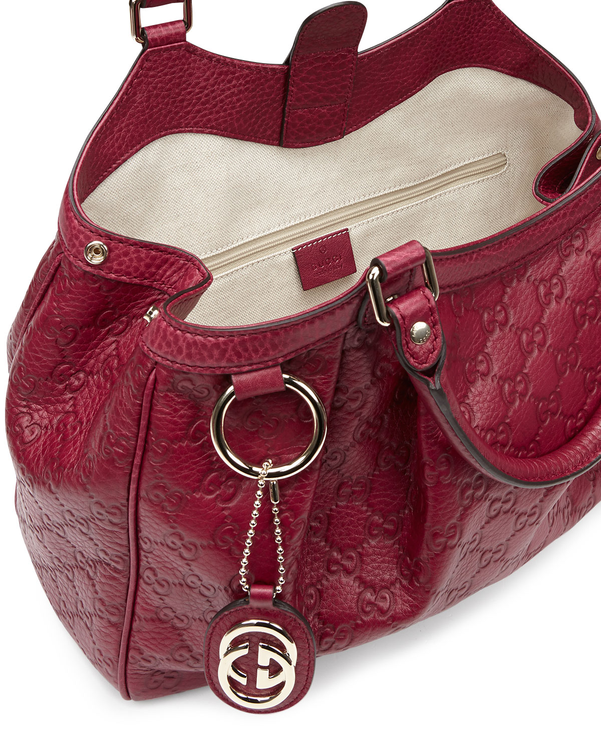 Giải Mã Ý Nghĩa Đằng Sau Những Họa Tiết Gucci