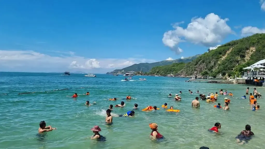 Top 7 đảo ở Nha Trang còn hoang sơ chưa bị thương mại hóa