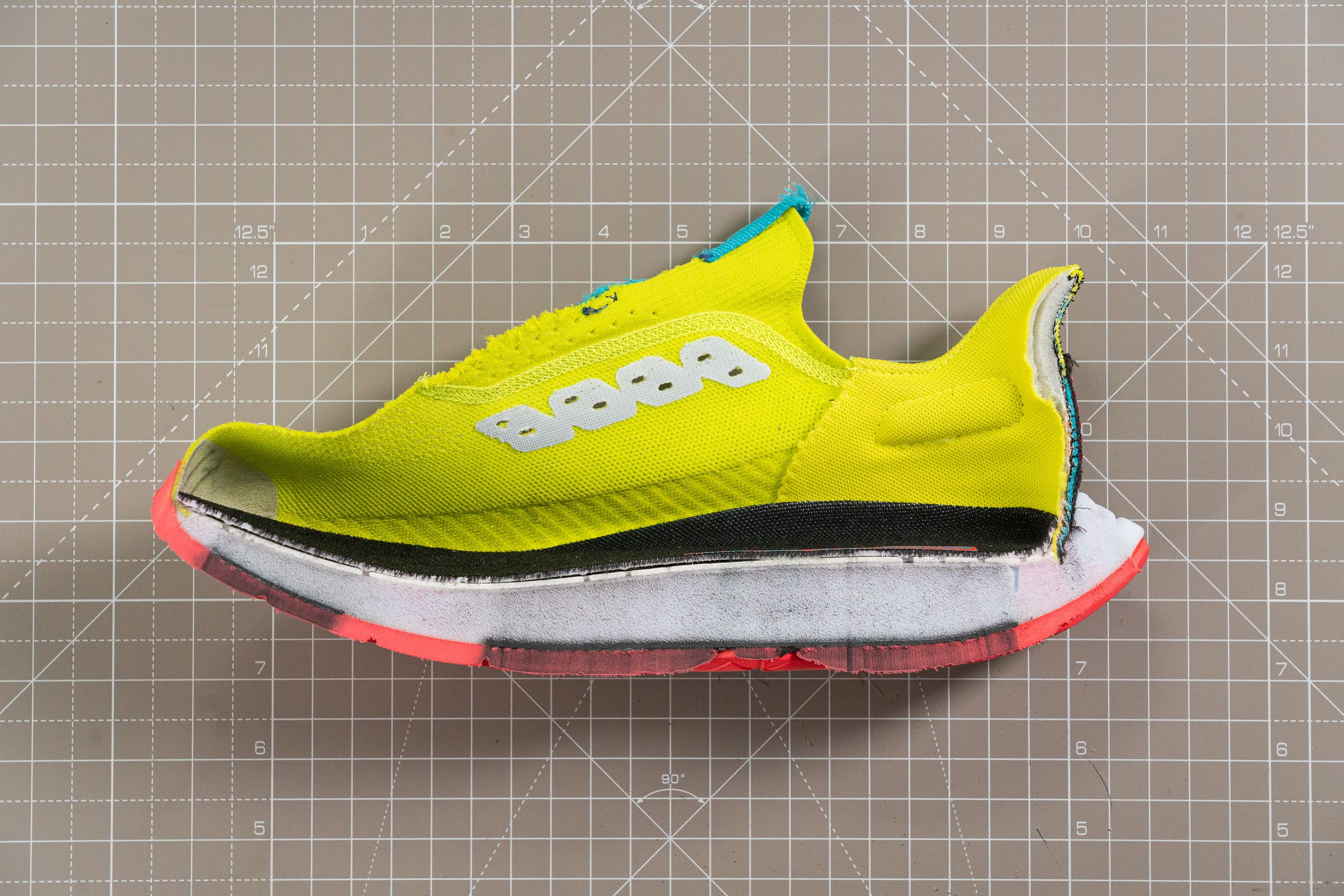 hoka-clifton-9-tongue-thickness.JPG