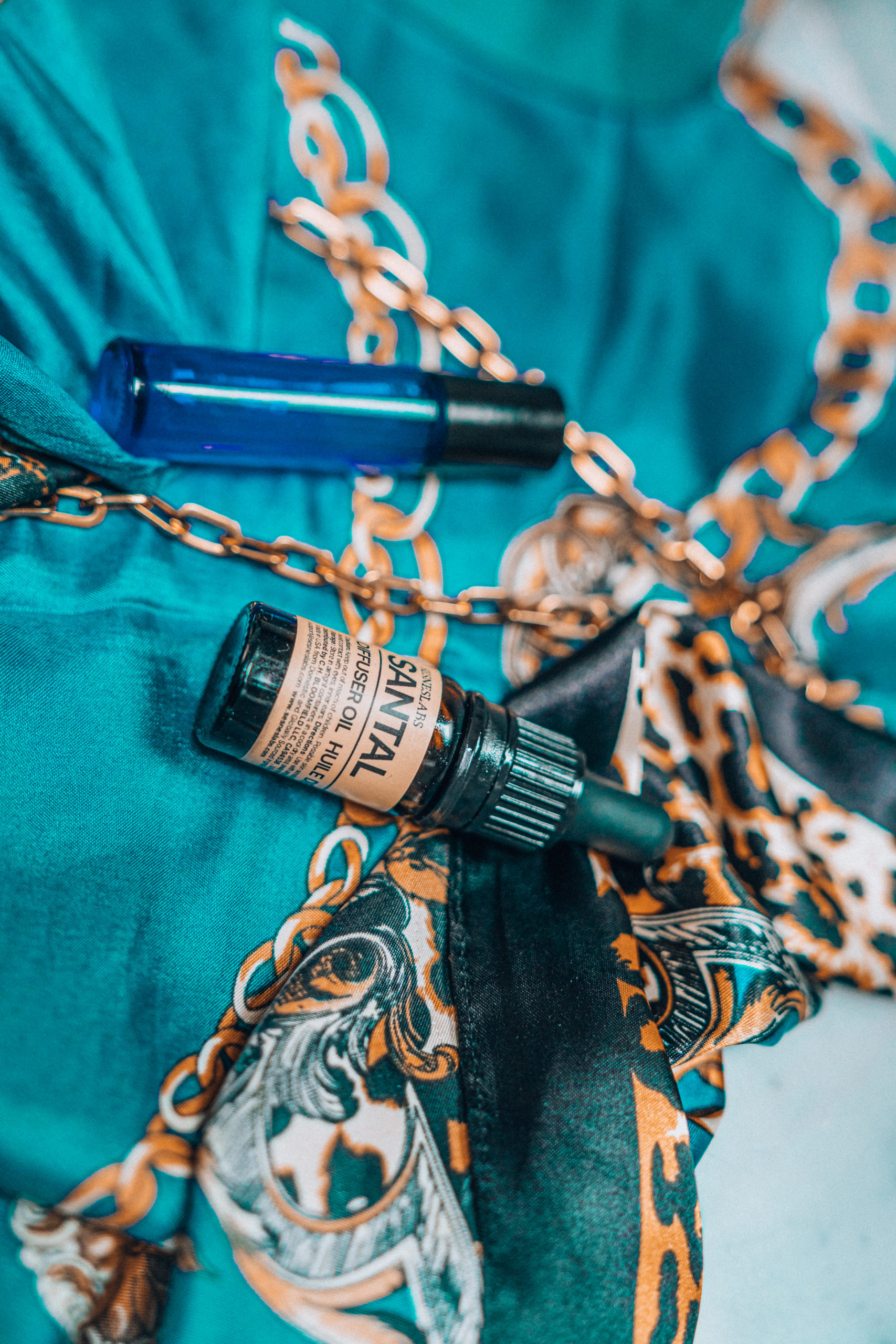DIY Le Labo Santal 33 Perfume Dupe using Essential Oil