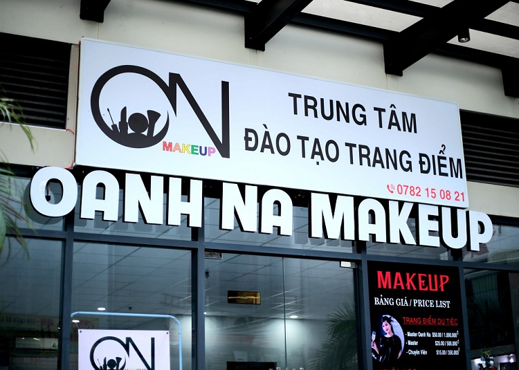 bảng hiệu makeup đẹp
