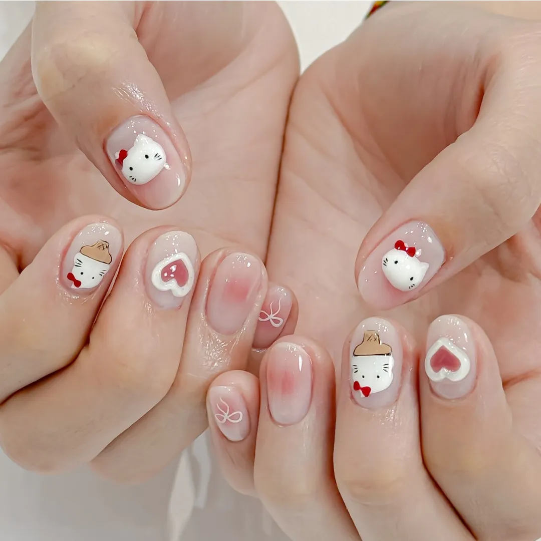 mẫu nail cho móng tay ngắn