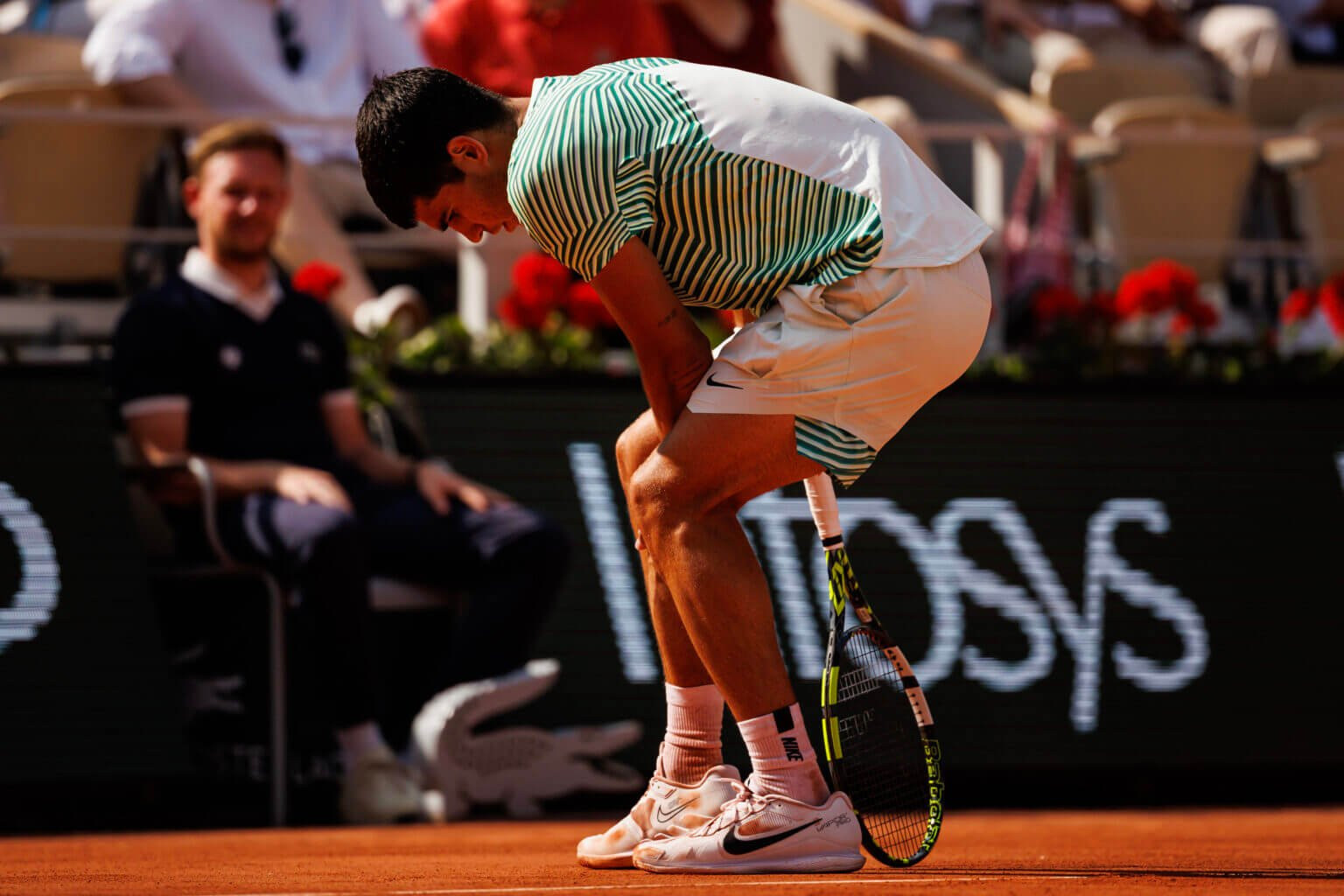 Alcaraz dính chấn thương khi mới thi đấu được hai game tại Rio. (Ảnh: Getty)