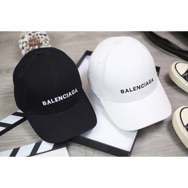 Mũ Balenciaga