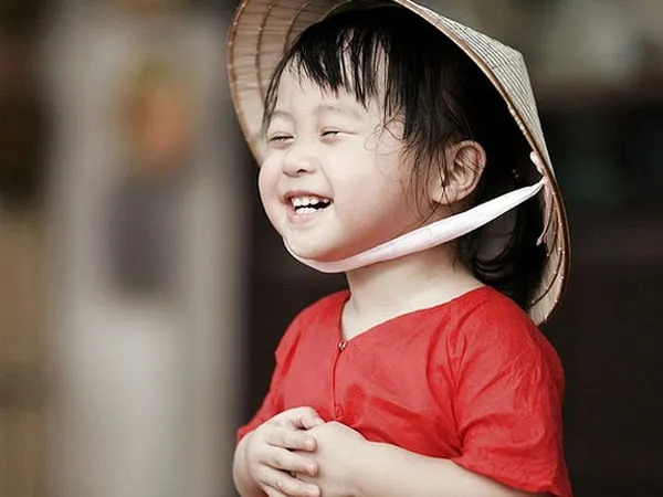 25-bai-tho-ve-nu-cuoi-hay-nhat-chua-dung-nhieu-cam-xuc-16-voh