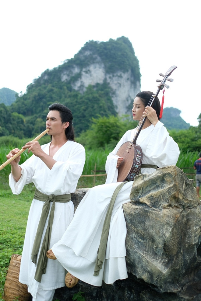 Thúc Sinh và Thúy Kiều trong bộ phim “Kiều”.