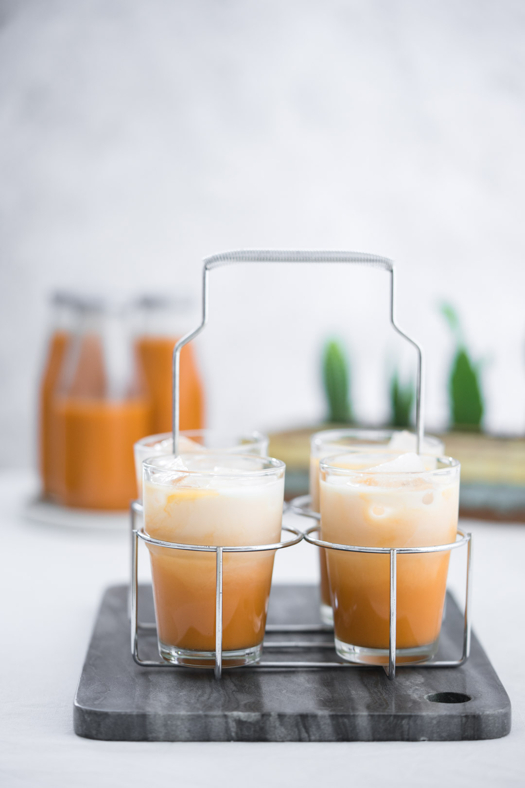 a few glasses of Thai milk tea (cha yen)