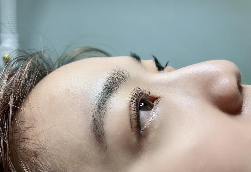Uốn mi Collagen là gì? Ưu điểm và cách chăm sóc sau uốn mi Collagen