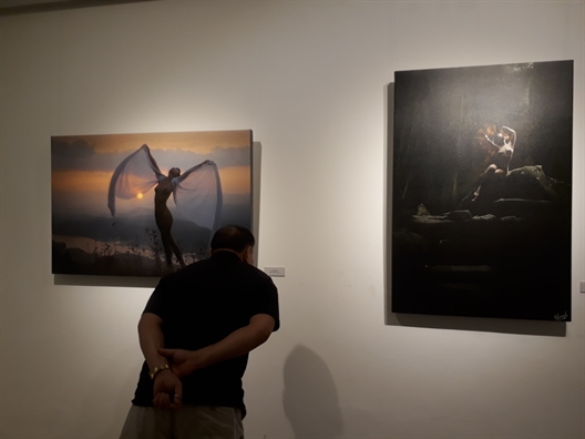 Tuan trien lam anh nude: